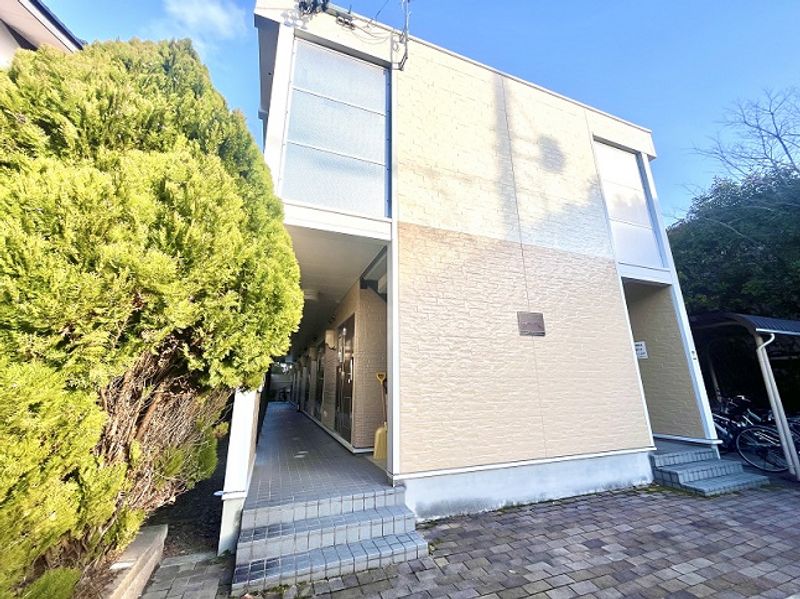 レオパレスベルヴィル 外観