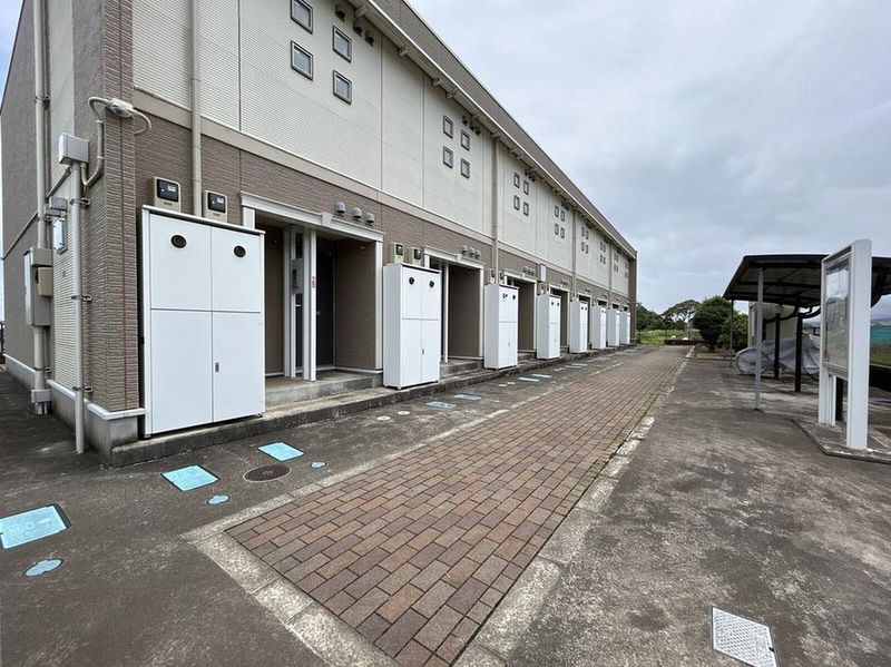 レオネクストサーフサイド海誠 エントランス