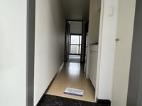 レオパレスホワイトヒルズⅡ 玄関