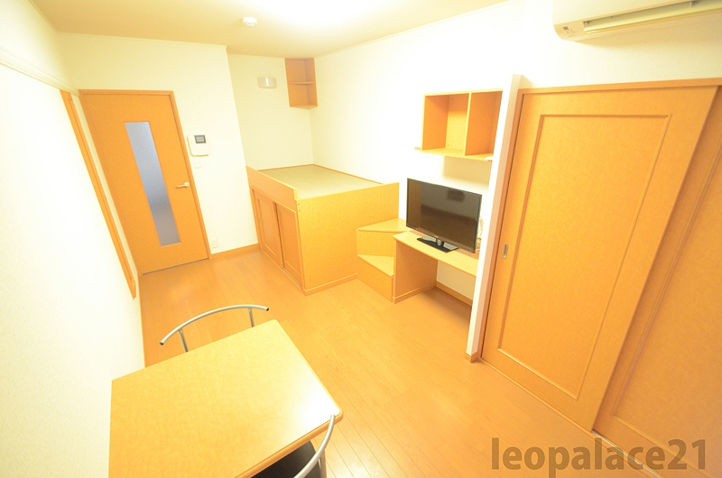 leopalace Kamisato Living room