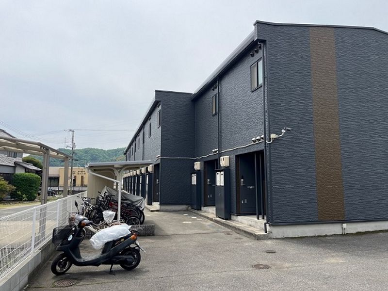 レオパレスエスターテベント 外観