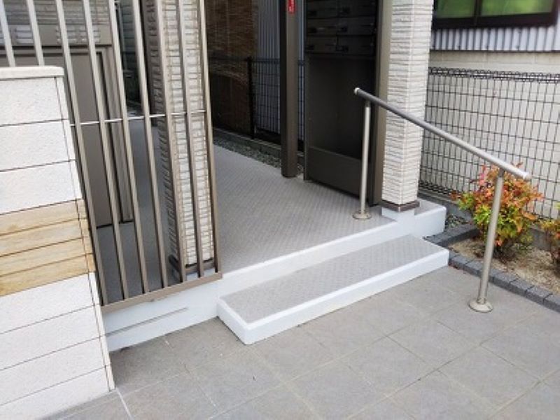 クレイノグレースハイムⅤ エントランス