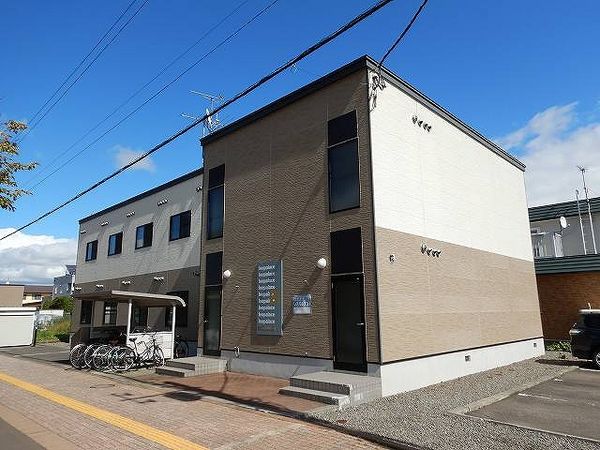 レオパレスＳＨＲＩＮＥ 外観