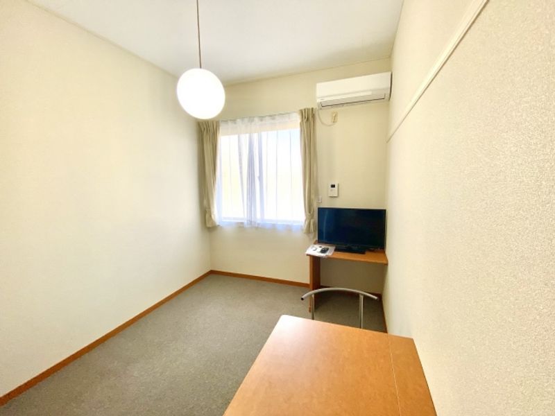 レオパレスシオン 居間