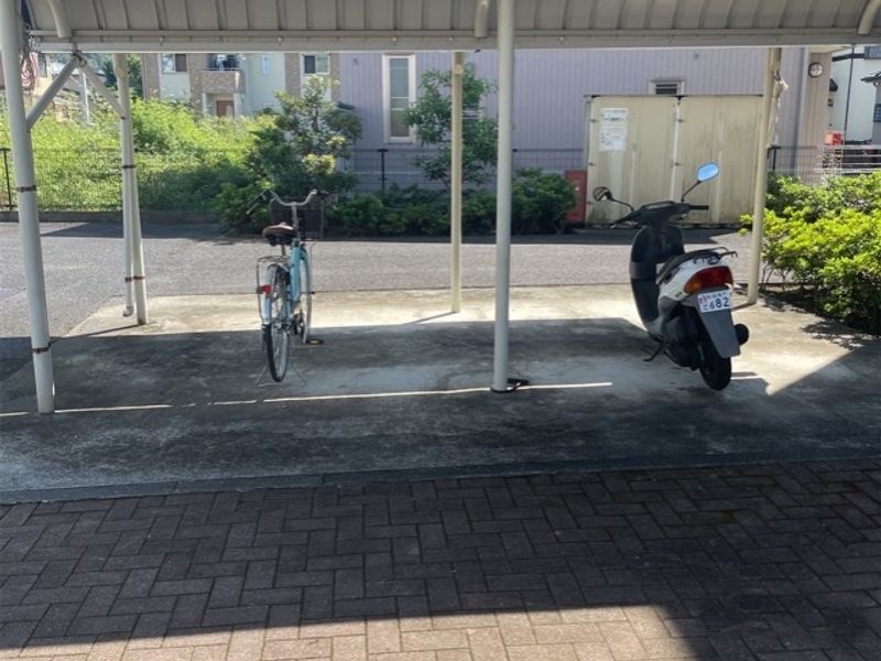 レオパレスプレシオ２１Ｂ 共用部分