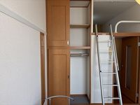 レオパレスＫ−ウッズ 収納