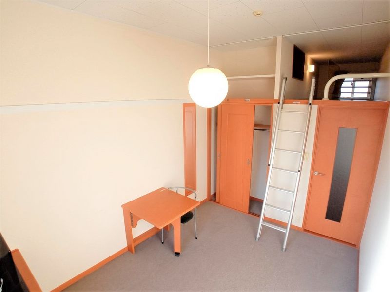 レオパレスリヴェールⅢ 居間