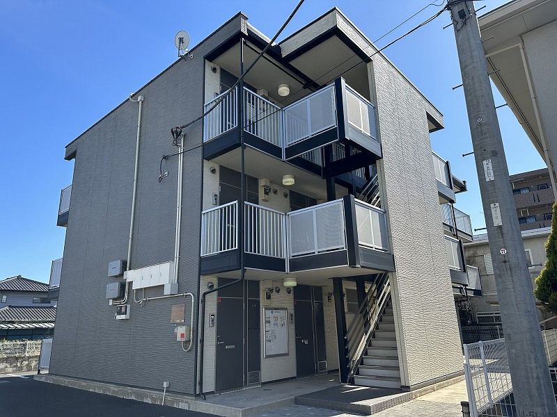 レオパレスら　べるでゅーらⅡ エントランス