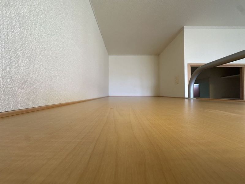 leopalace Behind Tronchino 기타