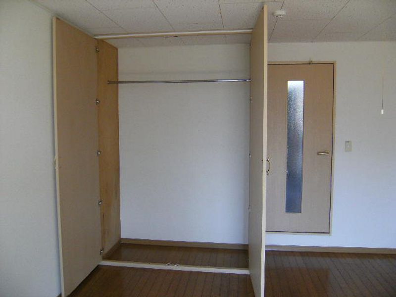 レオパレス輝石 収納