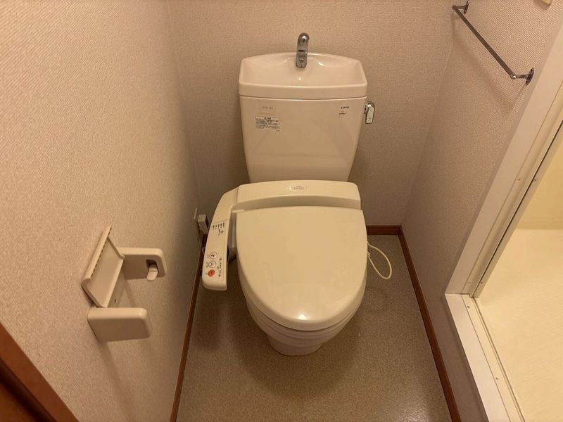 レオパレスサンマリーⅡ トイレ