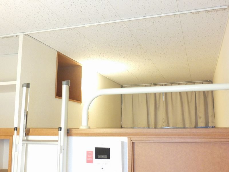 レオパレスＡＳＡＨＩ 寝室