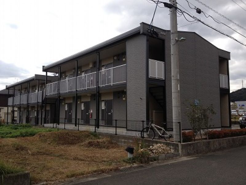 レオパレス弥生が丘 外観