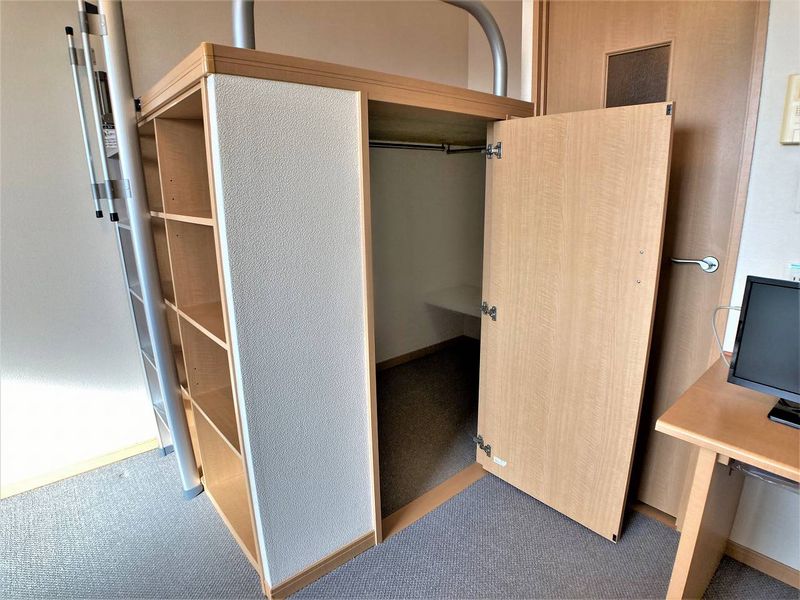 レオパレスＹＡＭＡＺＡＫＩ 収納