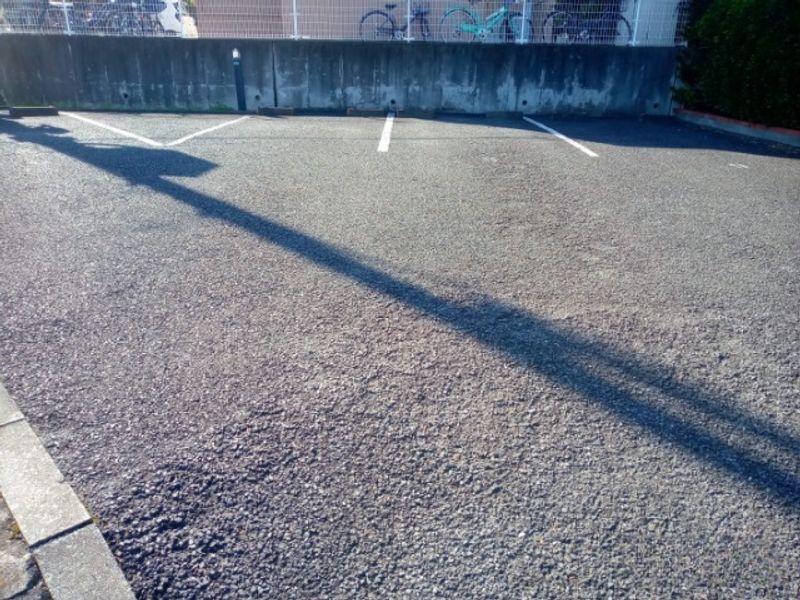 レオパレスエスポワール江東 駐車場