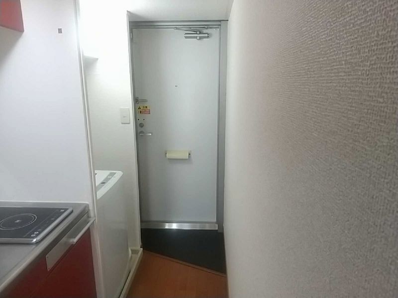 レオパレスさくらブリッサ 玄関