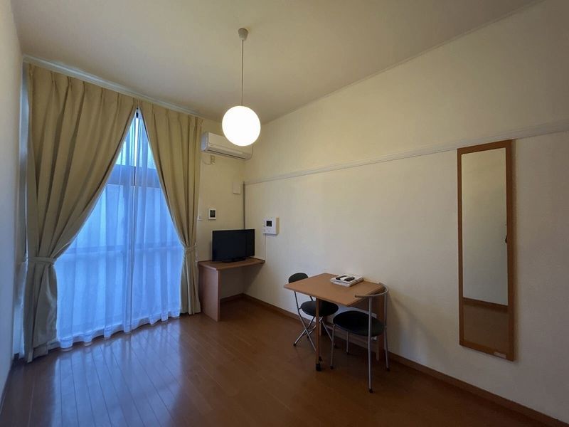 レオパレスｃｈｉｙｏ 居間