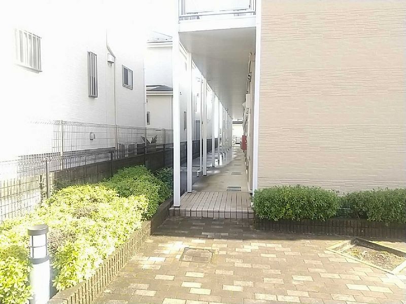 レオパレスヴァン エントランス