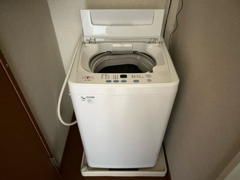 レオパレスファミーユ 洗面所