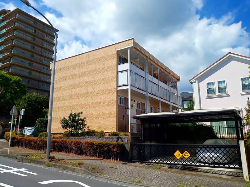 レオパレスヴィーナス 外観