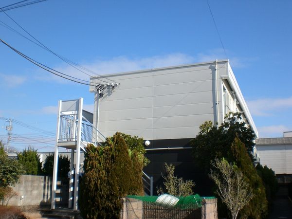レオパレスアルカディア南水元 外観