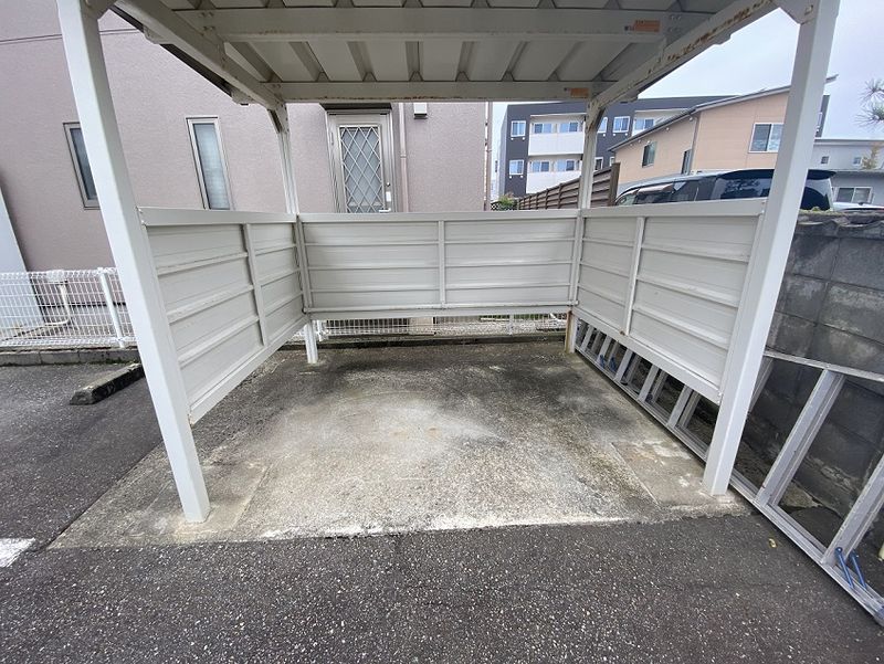 レオパレスボエジャーエステート 共用部分