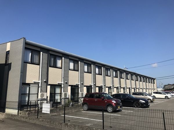 レオパレスＳ＆Ｆ 外観