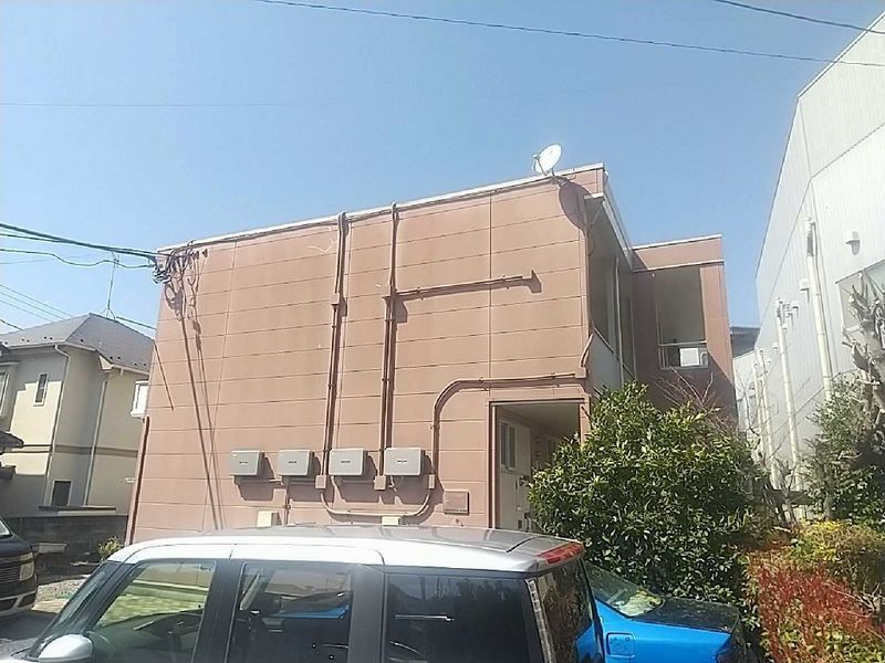 レオパレスリベルテ 外観