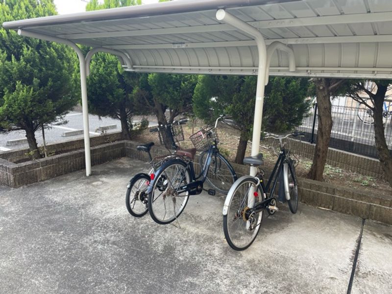 レオパレスシェルズ 共用部分