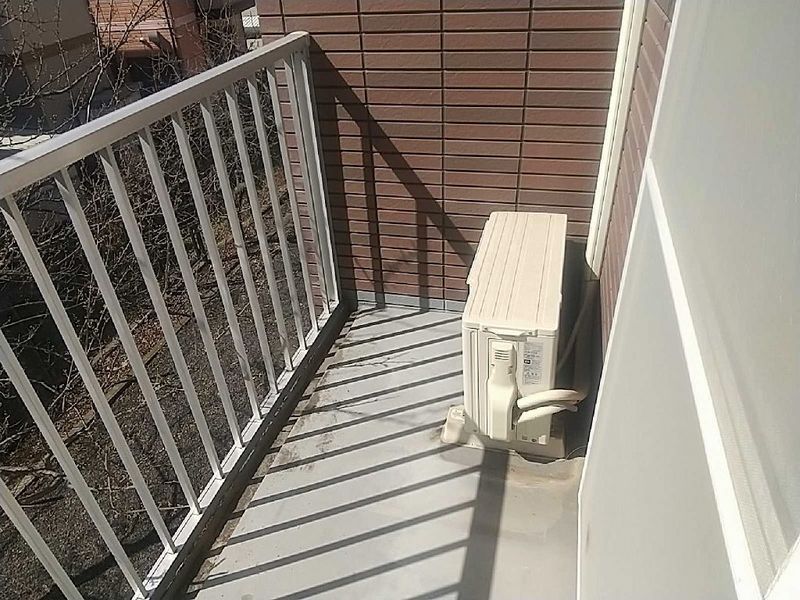 レオパレスグランパルク小柳 バルコニー