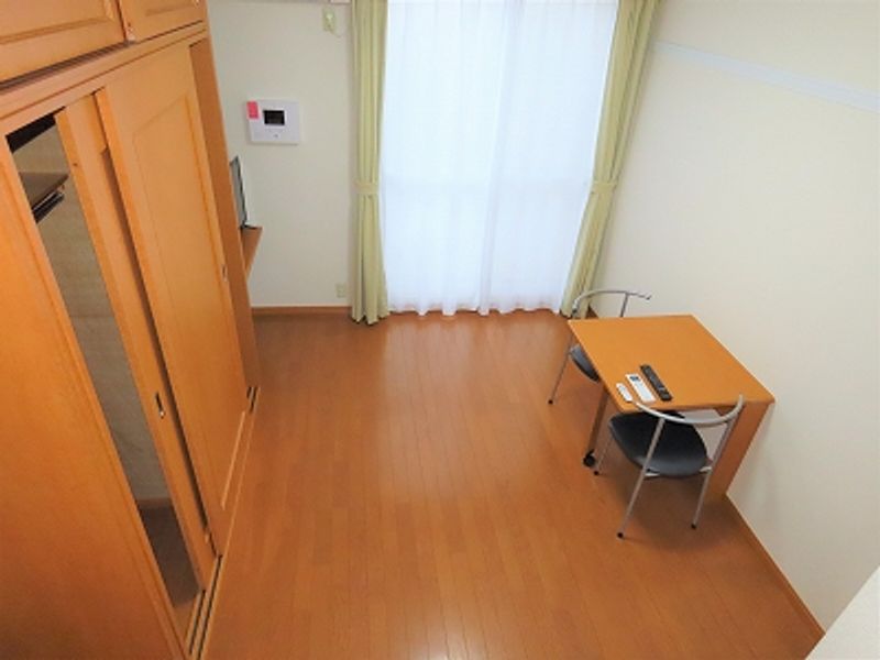 レオパレス檀田Ａ 居間