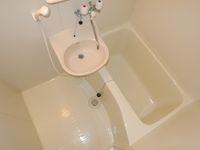 レオパレスさくら中央 風呂