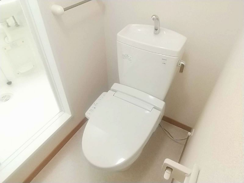 レオパレスＭＡＣＨＩＤＡ トイレ
