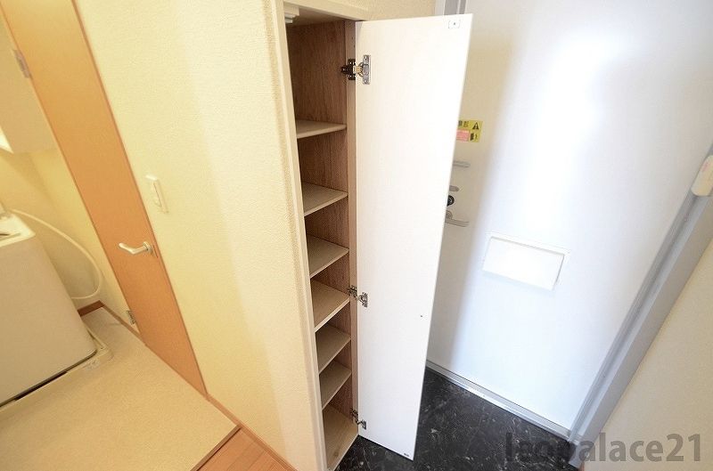 レオパレスＫ吉田 収納