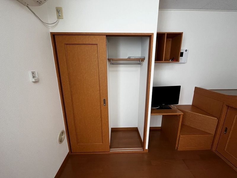 レオパレスコンフォート成城 収納