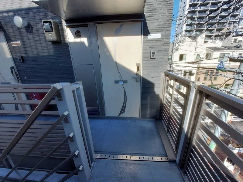 CLEINO MIKI Nishi Shinjuku Shared spaces