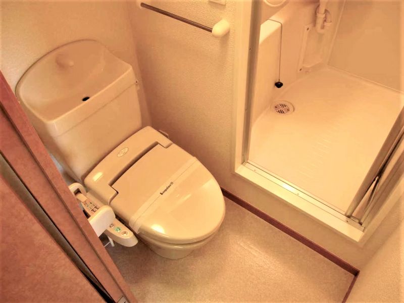 レオパレスペン トイレ