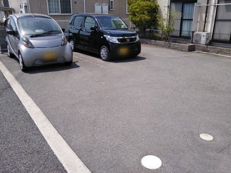 レオパレス播磨Ⅲ 駐車場