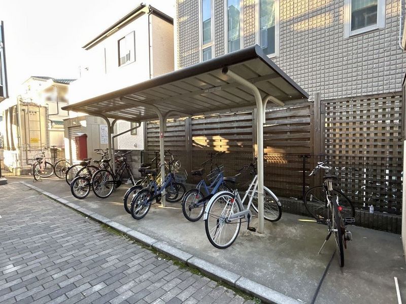 レオパレスサントリーニ 共用部分