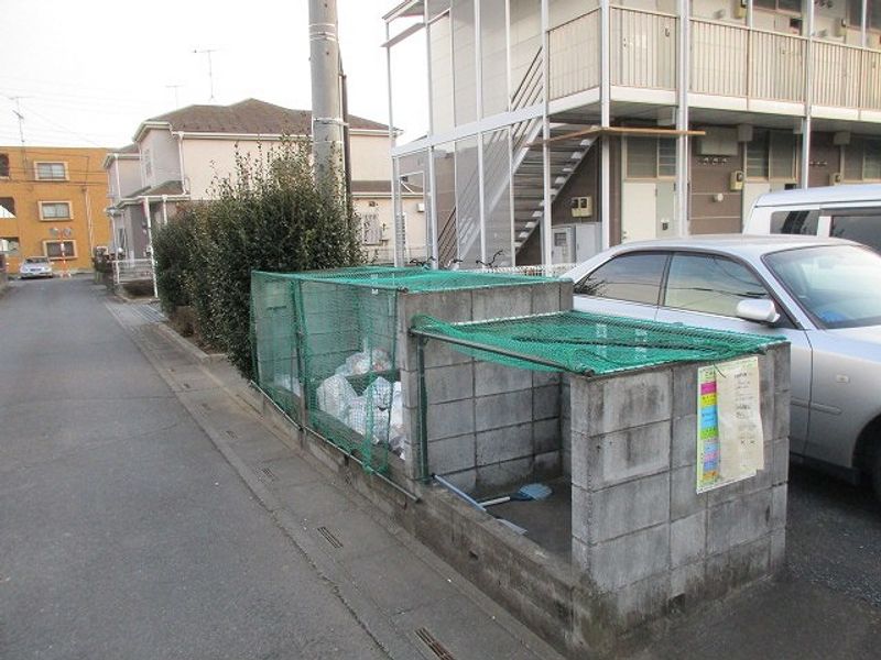 レオパレスラ・プランタン 共用部分