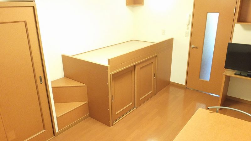レオパレス漠 居間