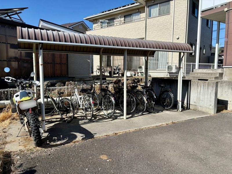 レオパレスプレジールせど 共用部分