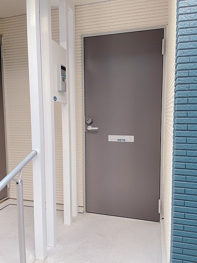 LEONEXT Sakura Godanzaka II 현관