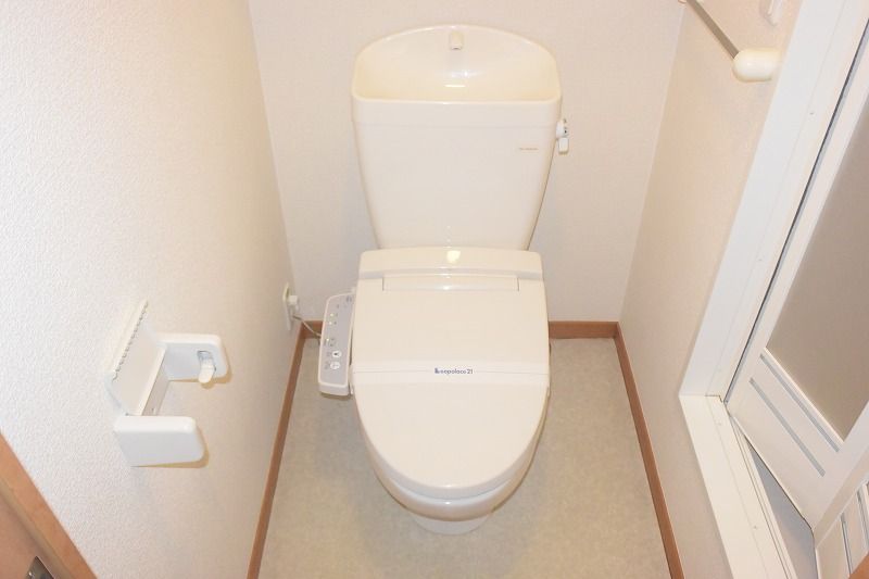 レオパレス若竹 トイレ