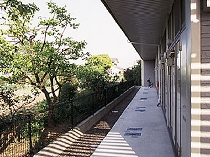 leopalace Yoshihama Entrance