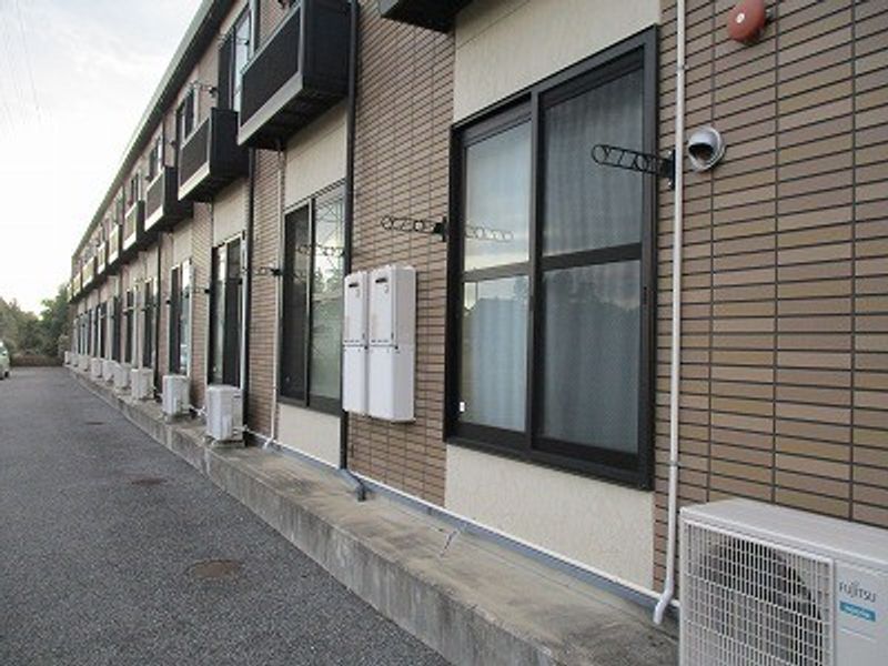 レオパレス金堀台Ⅱ 外観