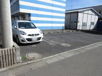 レオパレスリモーネⅡ 駐車場
