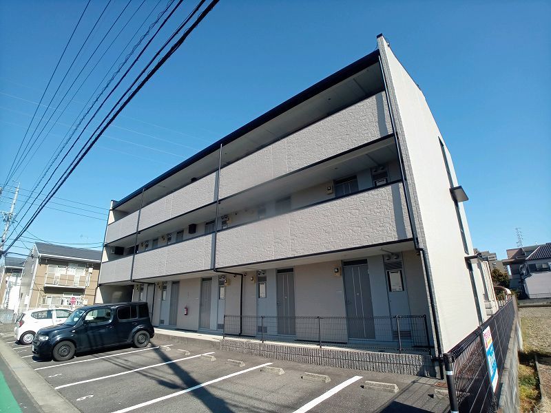 レオパレスＴ＆Ｋ 駐車場