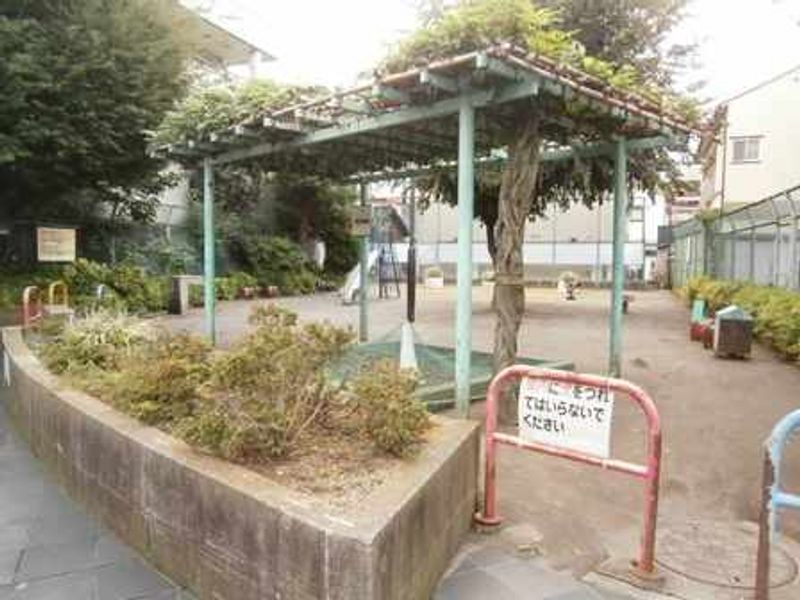 LEONEXT Rose 주변 환경