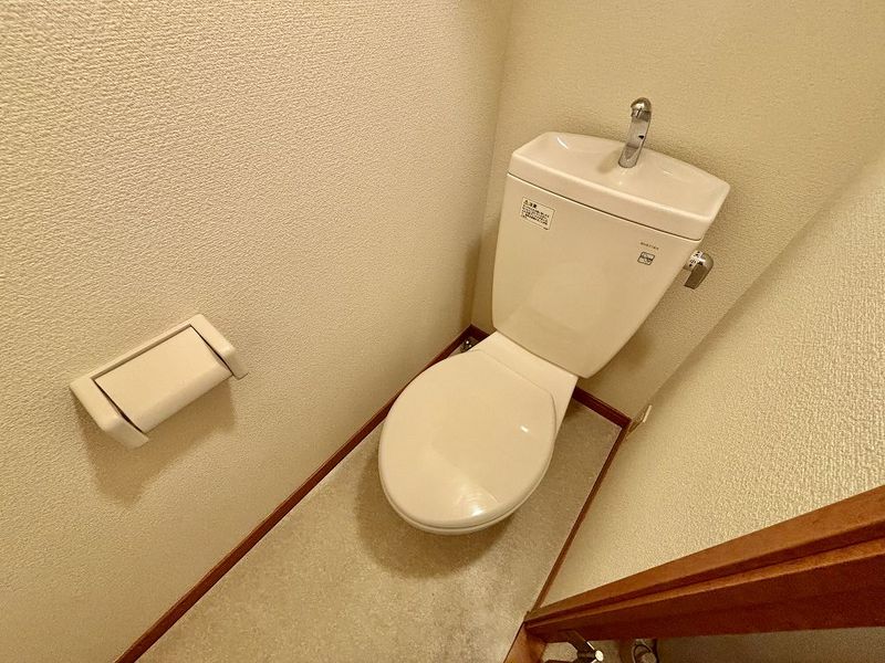 leopalace Raffinado II Toilet